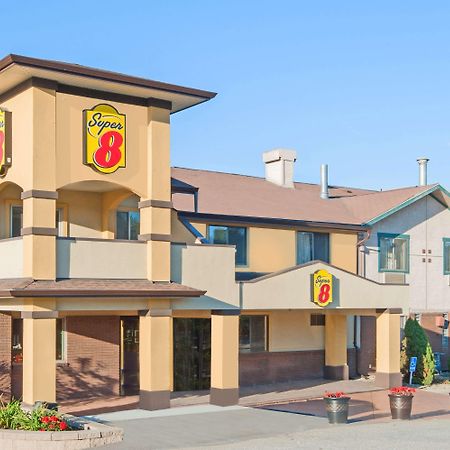 Hotel Super 8 By Wyndham Salmon Arm Extérieur photo